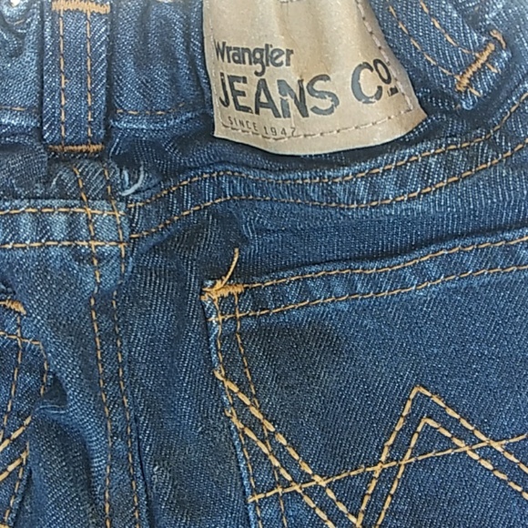 Wrangler Jean Co 18 months - Picture 4 of 4